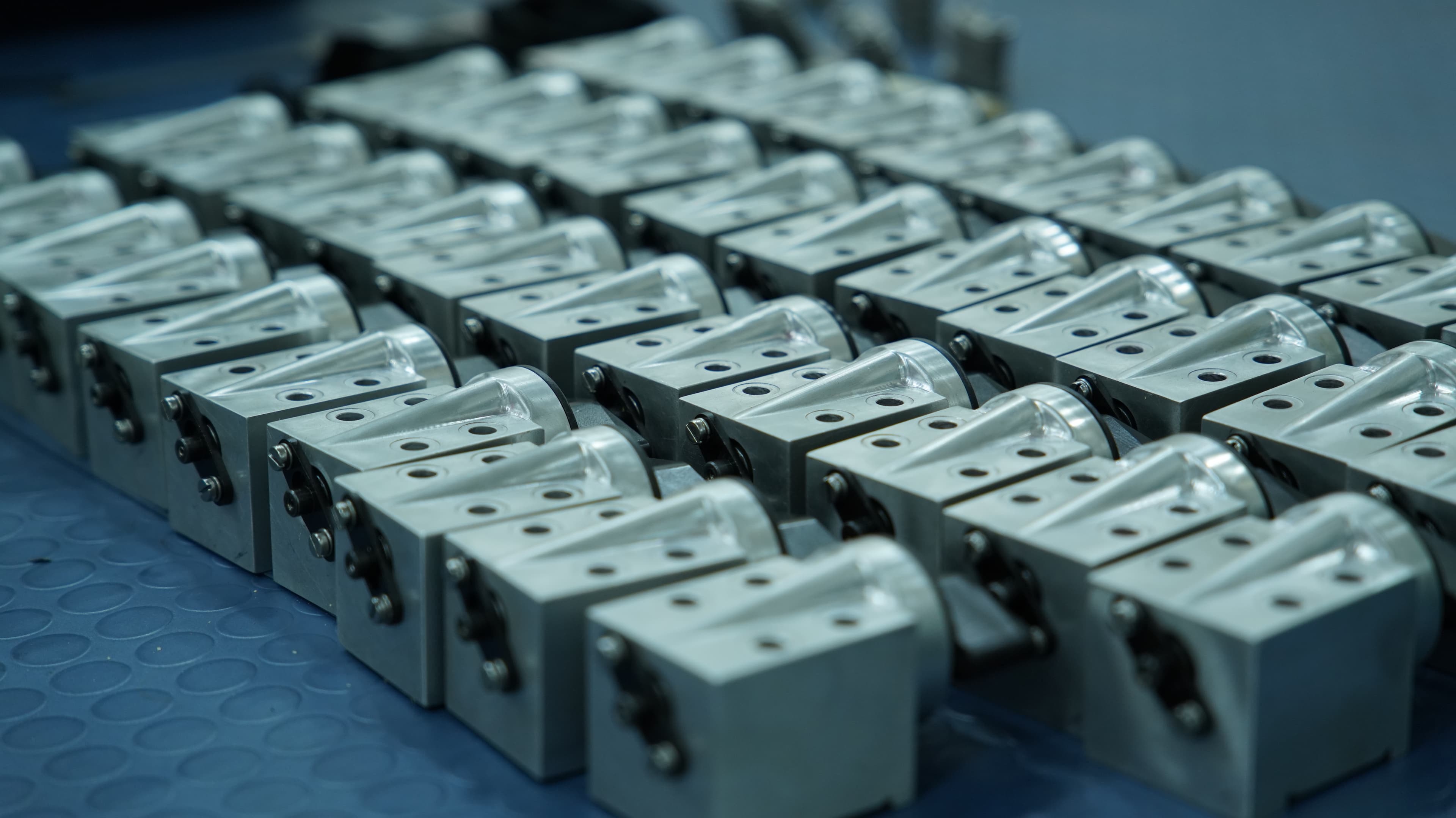 Manipulators & Control Systems